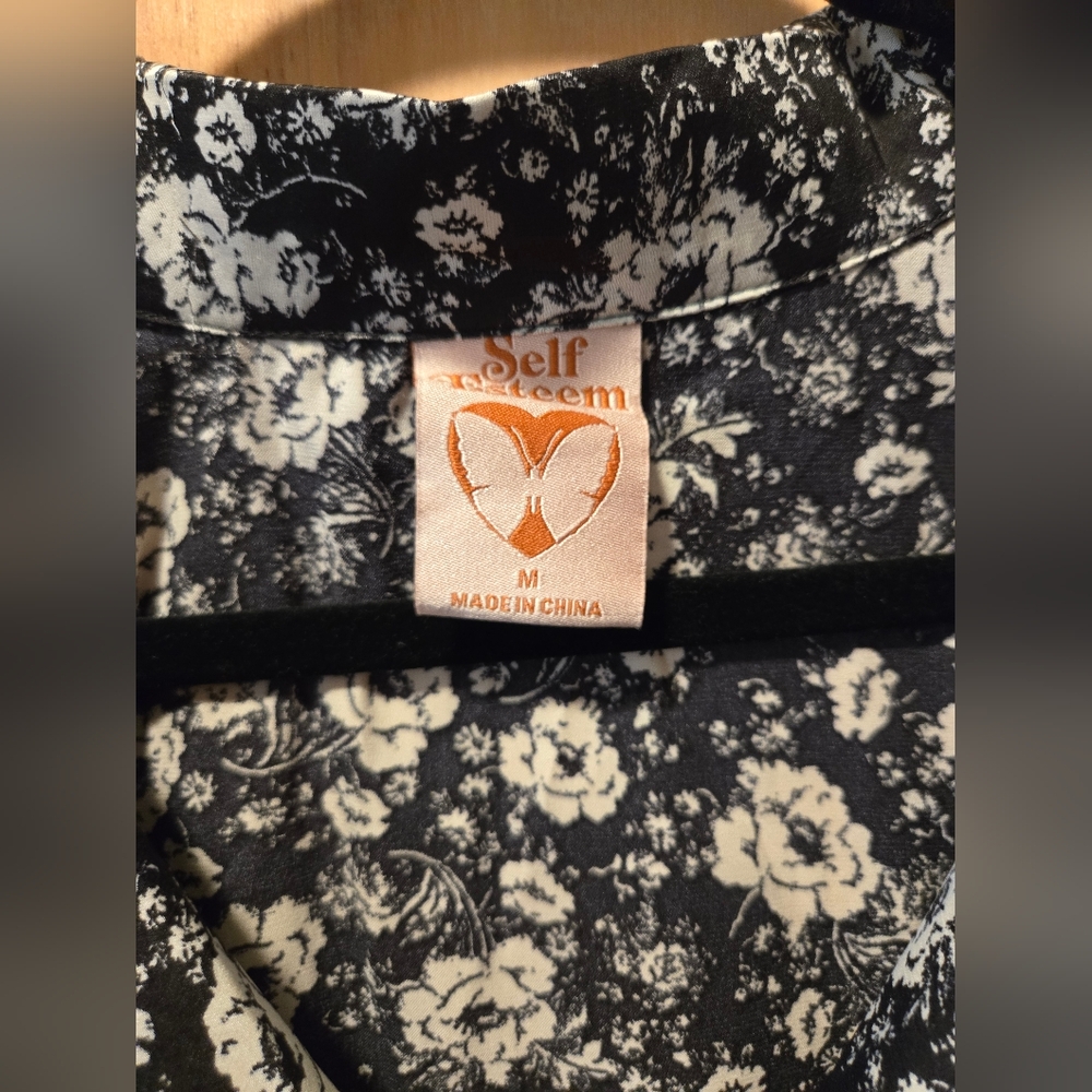 Self Esteem Black and White Floral Button Down Shirt - Picture 3 of 4